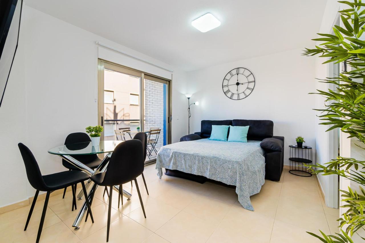 Apartamento Sunrise Orbiplaya Torrevieja Exterior photo