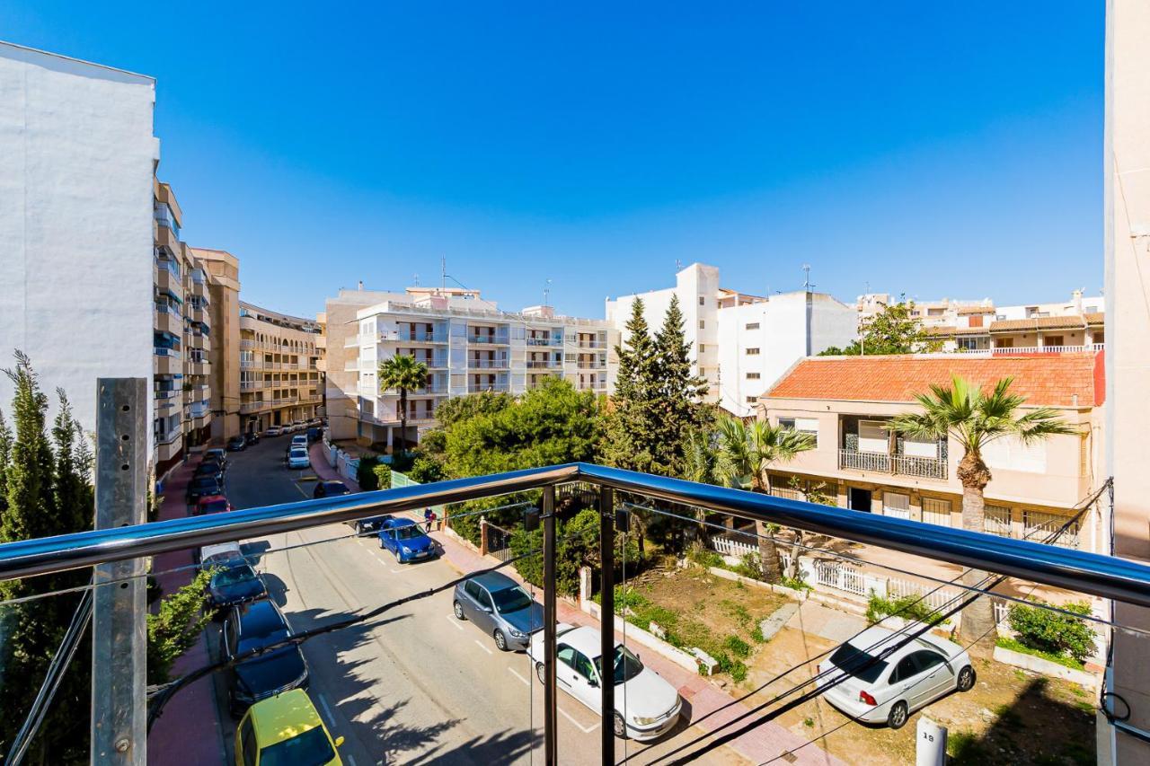 Apartamento Sunrise Orbiplaya Torrevieja Exterior photo
